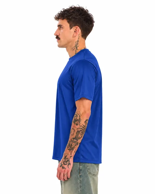Camiseta Masculina Dry Esportivo na cor Azul Royal, vista de lado